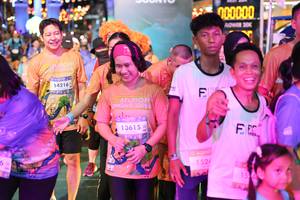 BIB: 14216, 13615, 000000, 1524, 154
                            <button type="button" onclick="openModal(28185909)" class="btn btn-primary btn-sm float-right btn-popup" data-toggle="modal" data-target=".modal-high-quality">
                        <i class="fas fa-shopping-cart"></i> Add to Cart
                    </button>
                                            <button type="button" onclick="isThisMe(28185909, true)" class="btn btn-success btn-sm float-right btn-popup btn-isme hidden" data-toggle="tooltip" data-placement="bottom" title="นี่คือรูปของคุณใช่ไหม คลิกที่นี่เพื่อเอาเข้าอัลบั้ม">
                        <i class="fas fa-plus"></i> Add to album
                    </button>
                    <button type="button" onclick="isThisMe(28185909, false)" class="btn btn-warning btn-sm float-right btn-popup btn-isnotme hidden">
                        <i class="fas fa-ban"></i> Remove from album
                    </button>
